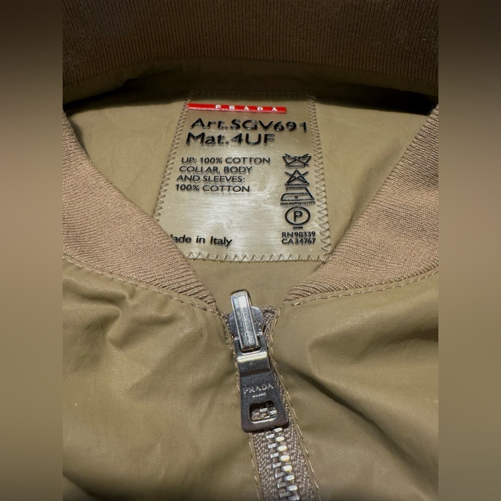 Prada Men’s Jacket, Size 56 - Picture 8 of 16